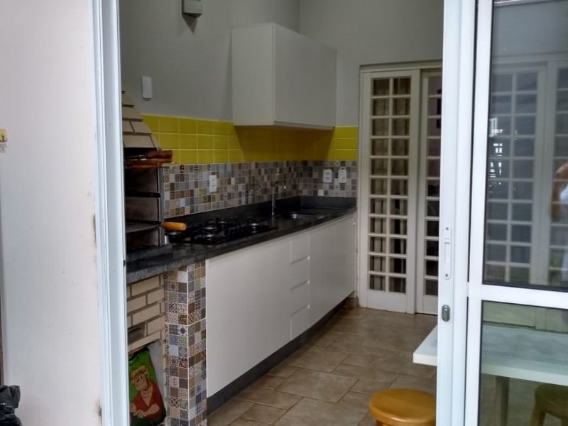 Casa à venda Vila Cidade Industrial (Vila Xavier) com 238m² e 3 quartos por R$ 620.000 - 281842585-areagourmet1.jpeg