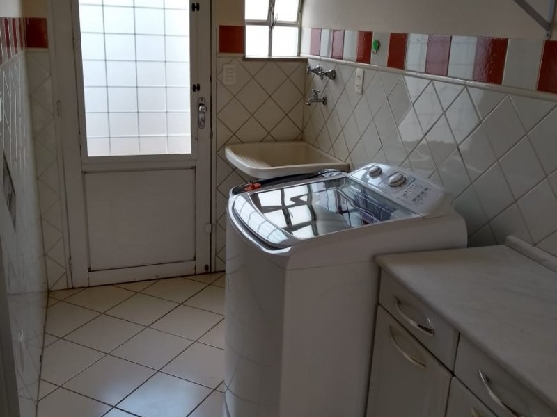 Casa à venda Vila Cidade Industrial (Vila Xavier) com 238m² e 3 quartos por R$ 620.000 - 972080965-areaservico.jpeg