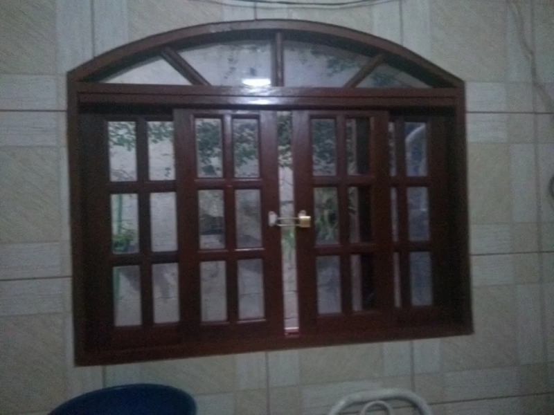 Casa à venda Parque São Francisco com 250m² e 1 quarto por R$ 300.000 - 47220250-02.png