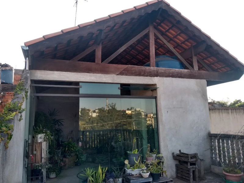 Casa à venda Parque São Francisco com 250m² e 1 quarto por R$ 300.000 - 489316868-03.png