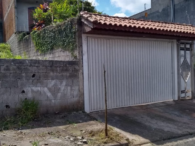 Casa à venda Parque São Francisco com 250m² e 1 quarto por R$ 300.000 - 694941035-whatsapp-image-2020-12-07-at-14.jpeg