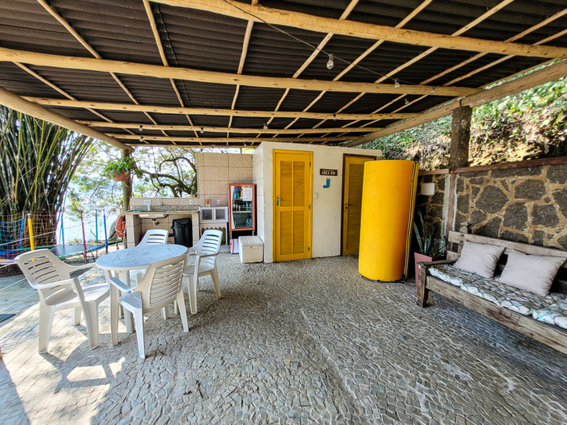 imóvel com 900m² - Ponta Leste - Angra dos Reis