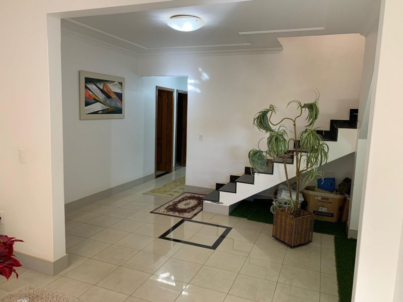 Casa à venda Sobradinho I com 322m² e 5 quartos por R$ 720.000 - 319949364-resnzu4otvlzwqtyju5mc00mdeylwjmndqtnwzmnzcxnwqzogyxlmpwzw5f3fc20ac78ba.jpg