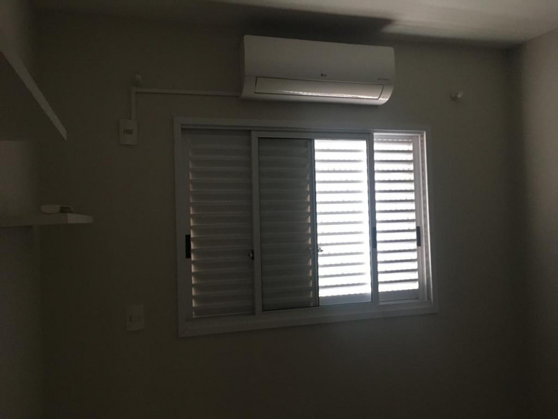 Apartamento à venda Distrito Industrial com 66m² e 2 quartos por R$ 11.940.000 - 1120222923-quarto-2-ar-condicionado-2.jpeg