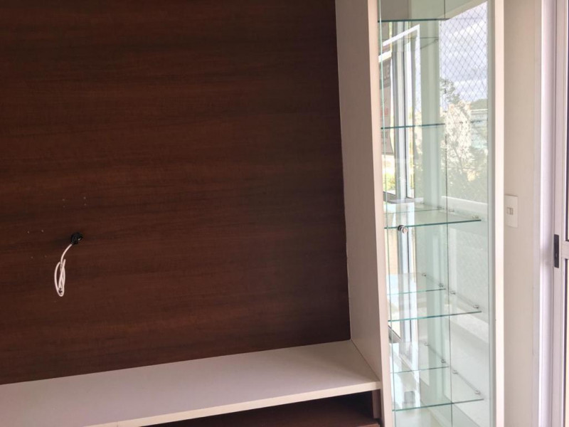 Apartamento à venda Distrito Industrial com 66m² e 2 quartos por R$ 11.940.000 - 840554632-rack-sala-2.jpeg
