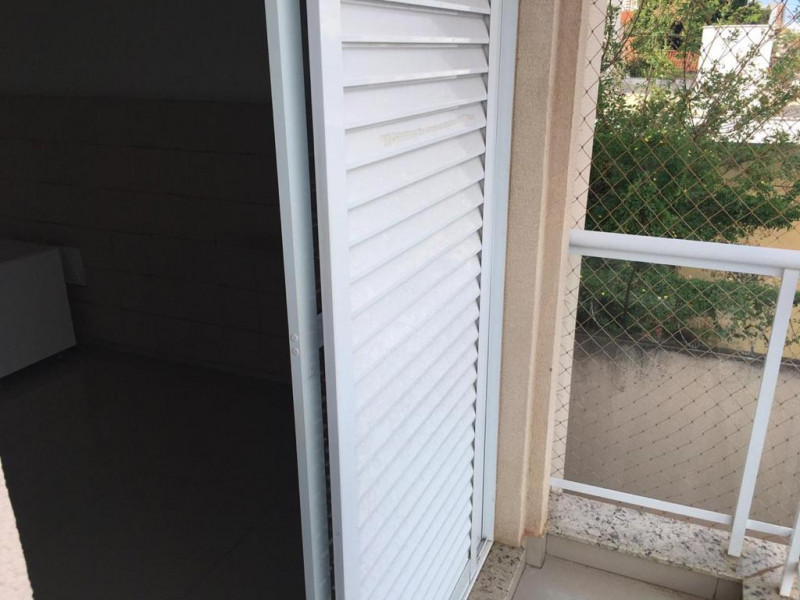 Apartamento à venda Distrito Industrial com 66m² e 2 quartos por R$ 11.940.000 - 900421624-varanda-suite.jpeg