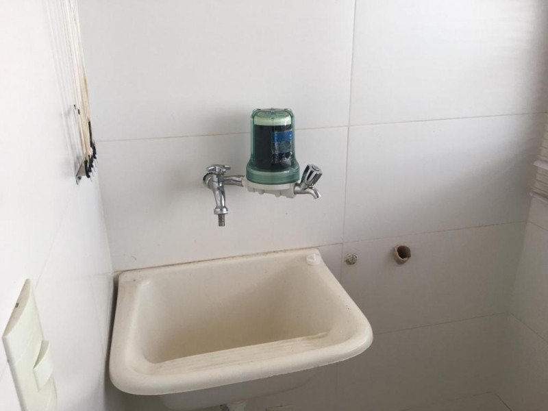 Apartamento à venda Distrito Industrial com 66m² e 2 quartos por R$ 11.940.000 - 974908611-lavanderia.jpeg