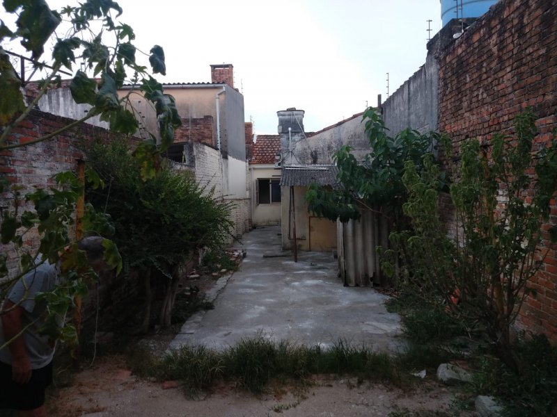 Casa à venda Centro com 160m² e 2 quartos por R$ 190.000 - 36841490-whatsapp-image-2020-12-10-at-16.jpeg