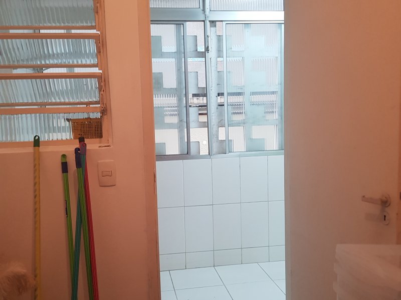 Apartamento à venda Moema com 110m² e 3 quartos por R$ 83.000.000 - 1079161254-36-quarto-empregada-deposito.jpg
