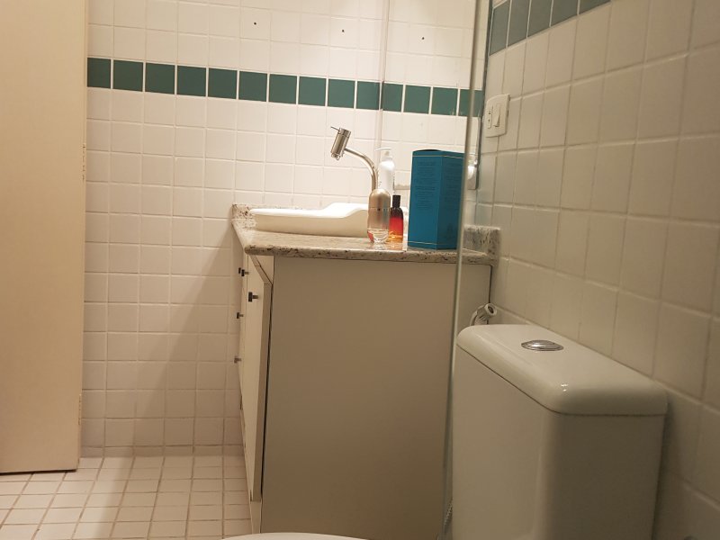Apartamento à venda Moema com 110m² e 3 quartos por R$ 83.000.000 - 1443056961-14-wc-suite.jpg