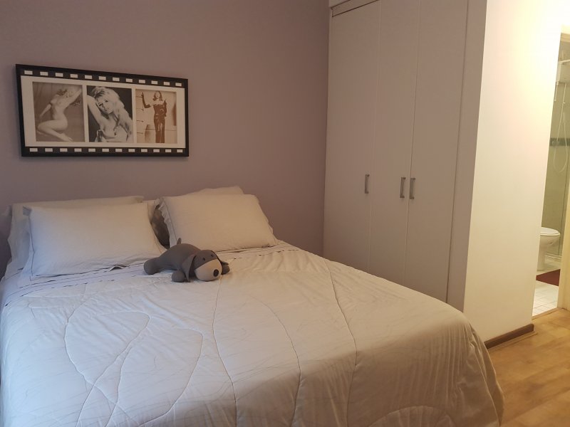 Apartamento à venda Moema com 110m² e 3 quartos por R$ 83.000.000 - 89331206-10-suite.jpg