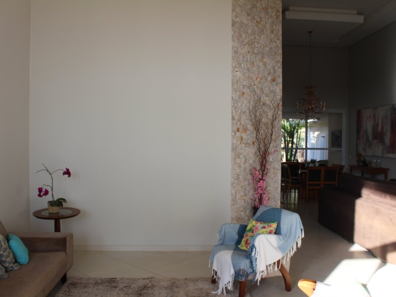 Casa de condomínio à venda Ipanema das Pedras com 473m² e 4 quartos por R$ 1.400.000 - 149086939-img-1531.JPG