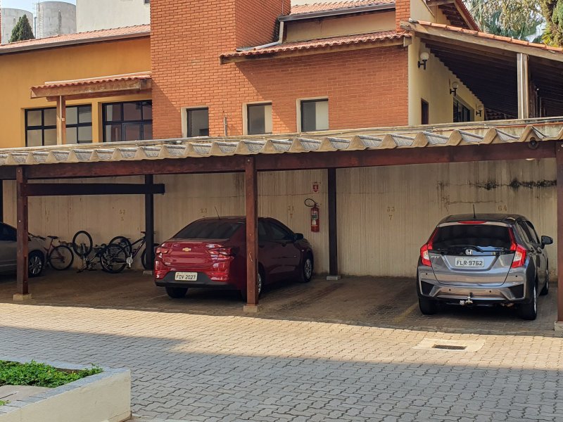 Apartamento à venda Parque Nossa Senhora da Candelaria com 70m² e 2 quartos por R$ 250.000 - 127926558-garagem.jpg