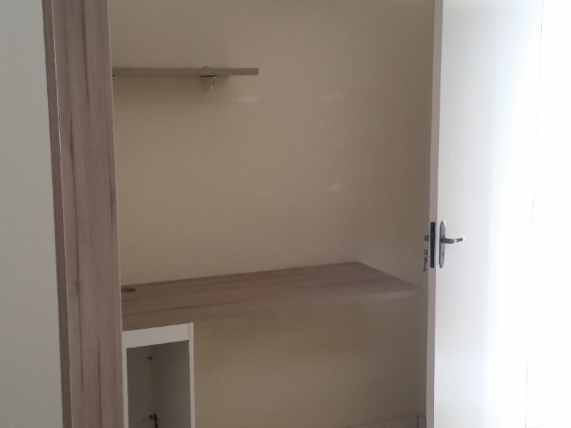 Apartamento à venda Parque Nossa Senhora da Candelaria com 70m² e 2 quartos por R$ 250.000 - 781755678-quarto-solteiro-armario-e-escrivaninha.jpg