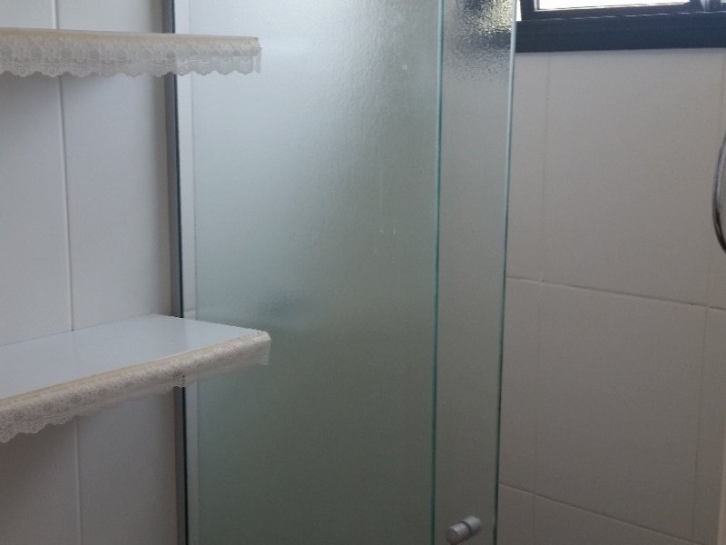 Apartamento à venda Parque Nossa Senhora da Candelaria com 70m² e 2 quartos por R$ 250.000 - 891992335-banheiro-empregada-com-box-e-chuveiro.jpg