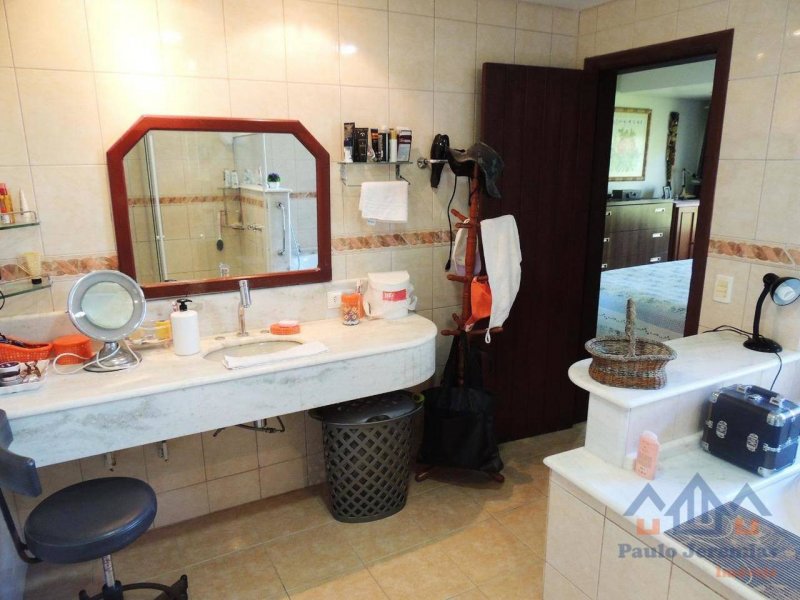 Casa de condomínio à venda Itacorubi com 410m² e 4 quartos por R$ 1.800.000 - 1493312893-b70bb16e-f044-4bb7-a0e6-06b4a4ff08bb.jpeg