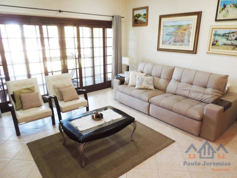 Casa de condomínio à venda Itacorubi com 410m² e 4 quartos por R$ 1.800.000 - 1541291344-acfc0396-e3a2-42eb-94a6-4c8398bd80f9.jpeg