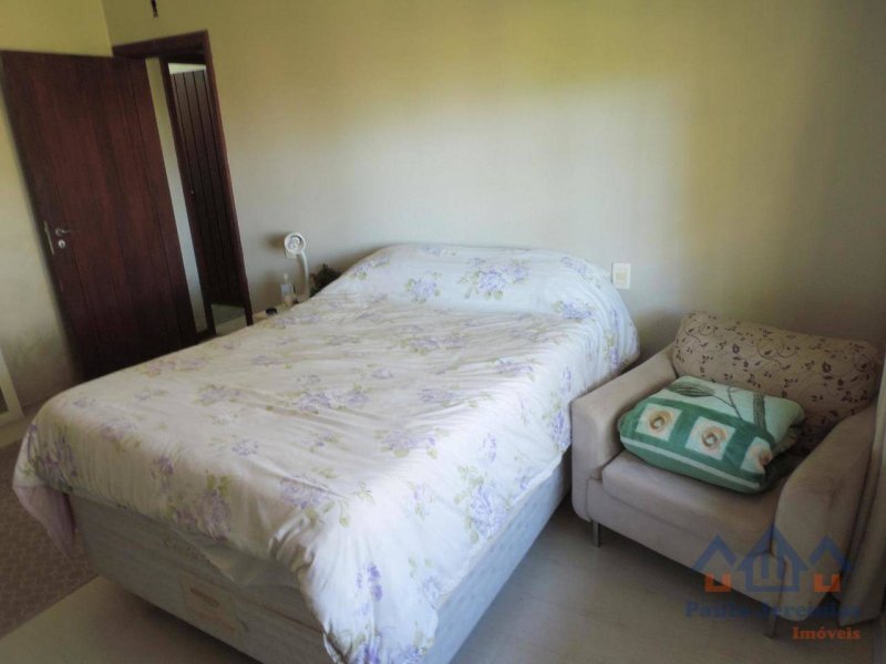 Casa de condomínio à venda Itacorubi com 410m² e 4 quartos por R$ 1.800.000 - 392126186-21099539-a106-4bb4-91b5-282bb88a467c.jpeg