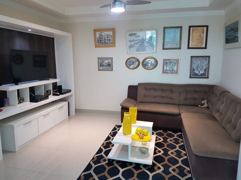 imóvel com 173m² - Centro - Cabo Frio