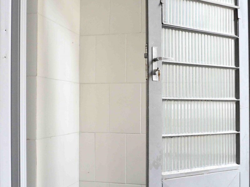 Casa à venda Vila Itapoan com 200m² e 1 quarto por R$ 400.000 - 1118855492-casa-02-miracema-13.jpg