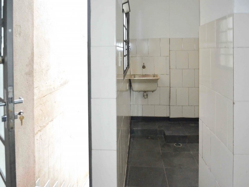Casa à venda Vila Itapoan com 200m² e 1 quarto por R$ 400.000 - 1770573239-casa-02-miracema-14.jpg