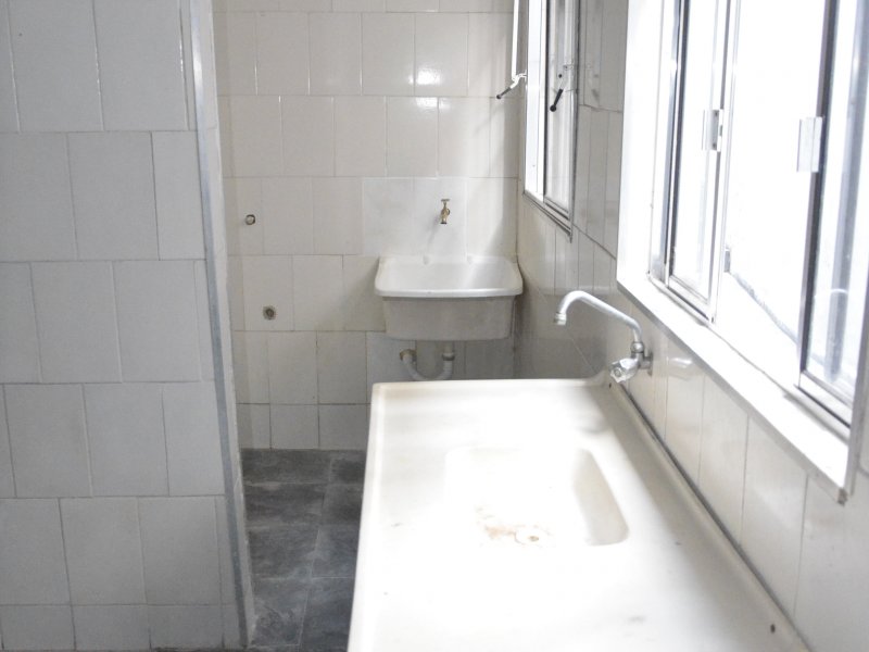 Casa à venda Vila Itapoan com 200m² e 1 quarto por R$ 400.000 - 2106062926-casa-03-miracema-11.JPG