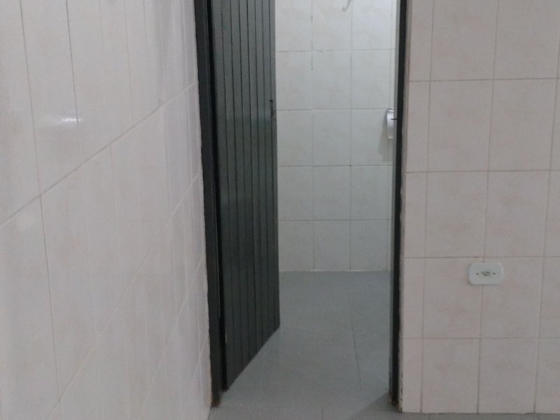 Casa à venda Vila Itapoan com 200m² e 1 quarto por R$ 400.000 - 2136126942-img-20191220-wa0012.jpeg