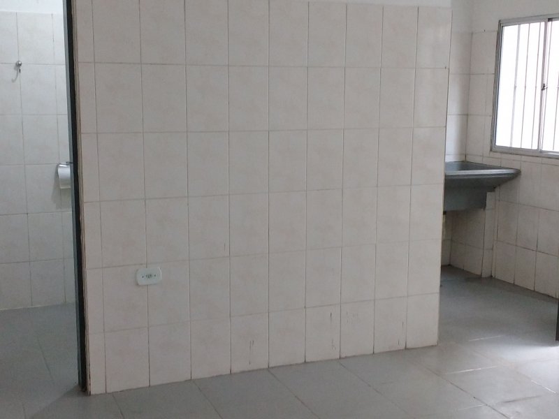 Casa à venda Vila Itapoan com 200m² e 1 quarto por R$ 400.000 - 309176683-img-20191220-wa0010.jpeg