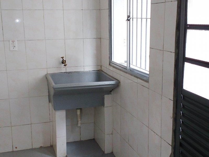 Casa à venda Vila Itapoan com 200m² e 1 quarto por R$ 400.000 - 371624157-copia-de-img-20191219-wa0103.jpeg
