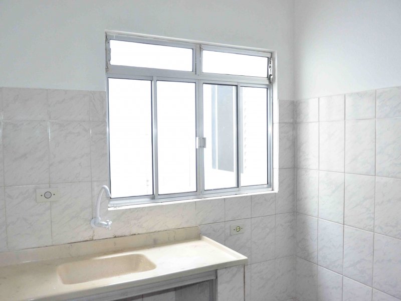Casa à venda Vila Itapoan com 200m² e 1 quarto por R$ 400.000 - 546734507-casa-02-miracema-10.jpg