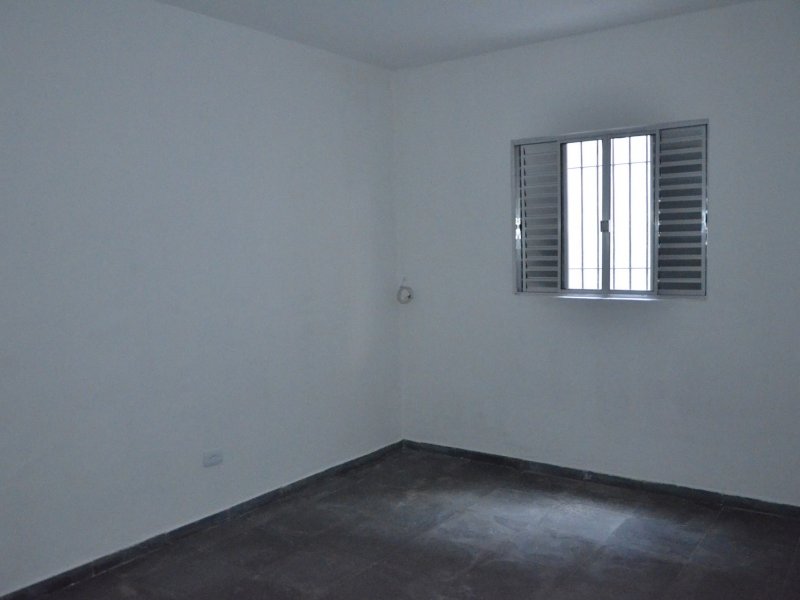 Casa à venda Vila Itapoan com 200m² e 1 quarto por R$ 400.000 - 894650795-casa-03-miracema-1.JPG