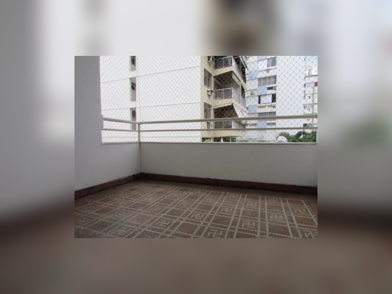 Apartamento à venda Laranjeiras com 110m² e 3 quartos por R$ 735.000 - varanda.png