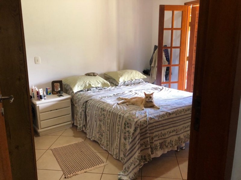 Chácara à venda Centro com 3600m² e 4 quartos por R$ 599.000 - 2006648896-0c8d0c8e-82ac-414b-91ca-c75c3148cfd2.jpeg