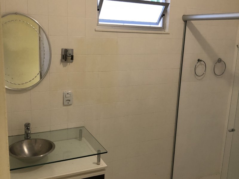 Casa à venda Agronômica com 230m² e 3 quartos por R$ 695.000 - 1878760393-f6d9b5a5-aebe-40aa-807c-a26566337c00.jpeg