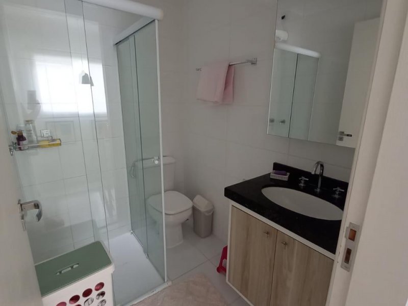 imóvel com 119m² - Vila Areaoa  - Taubaté