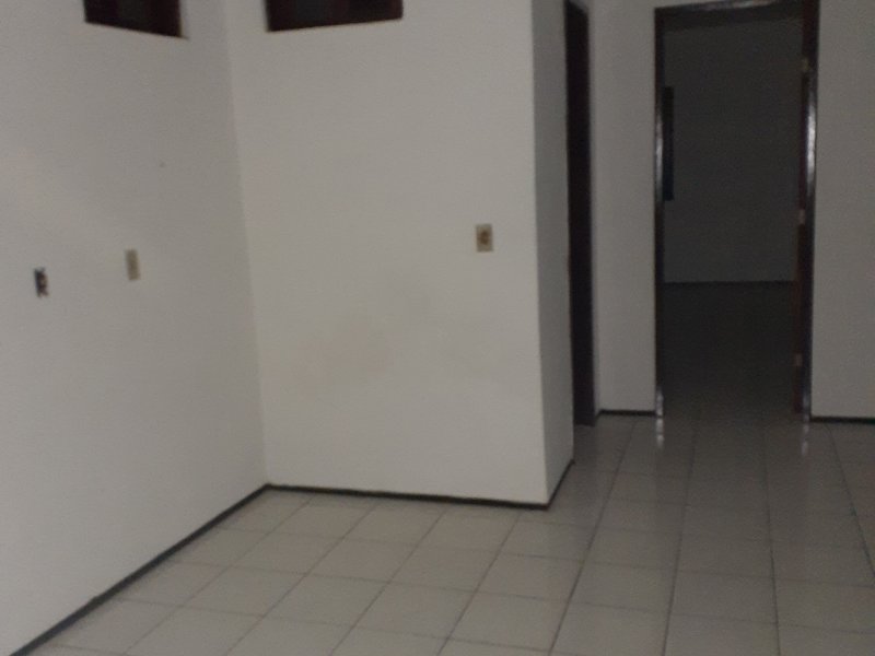 Casa à venda Parque Dois Irmãos com 225m² e 4 quartos por R$ 290.000 - 1790350611-salacima1.jpg