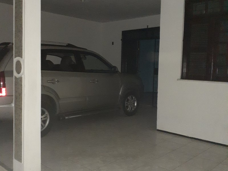 Casa à venda Parque Dois Irmãos com 225m² e 4 quartos por R$ 290.000 - 2077805212-garagem6.jpg