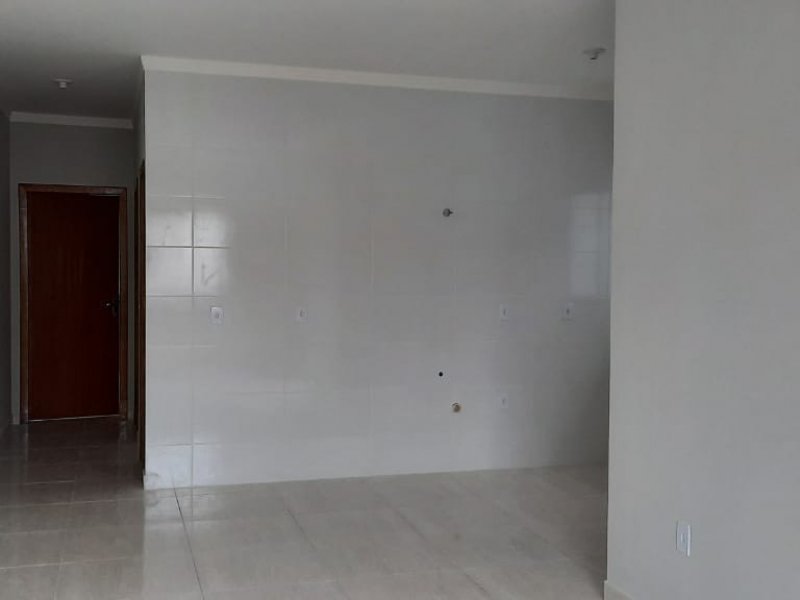 Casa à venda Quinta dos Acorianos com 71m² e 2 quartos por R$ 200.000 - 1201886924-cozinha2.JPG