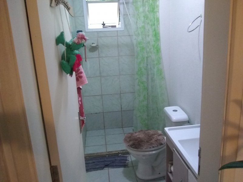 Casa de condomínio à venda Santa Cruz com 60m² e 2 quartos por R$ 130.000 - 2034802766-img-20201001-094039092.jpg