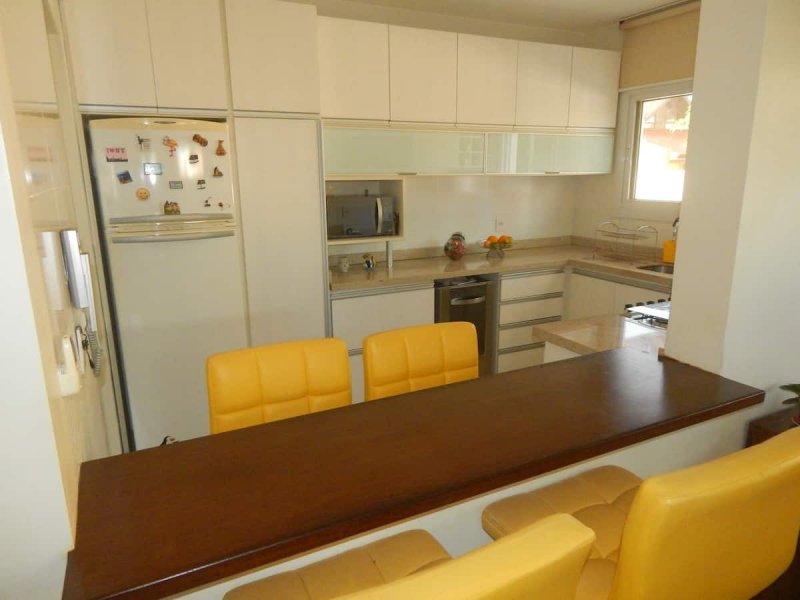 Casa à venda Lagoa Pequena com 257m² e 4 quartos por R$ 2.650.000 - 1492885617-cozinha.jpg