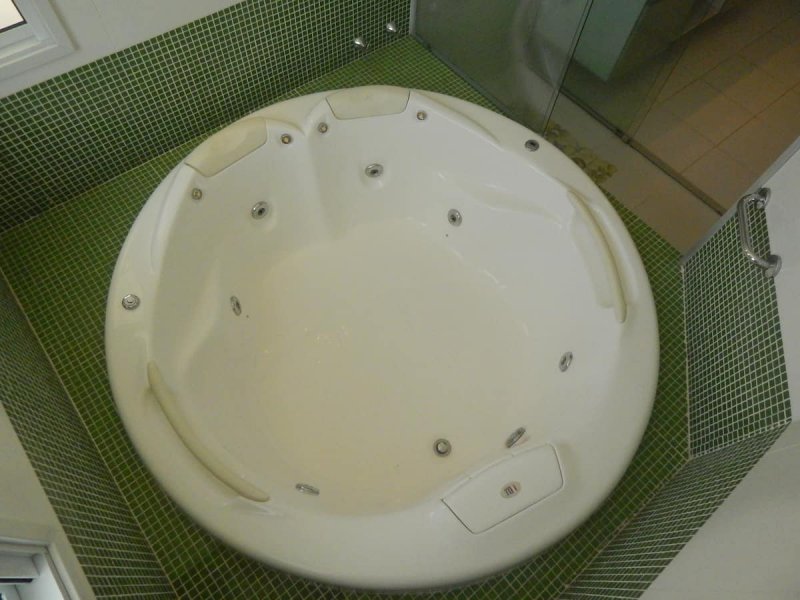 Casa à venda Lagoa Pequena com 257m² e 4 quartos por R$ 2.650.000 - 1823905919-hidro2.jpg