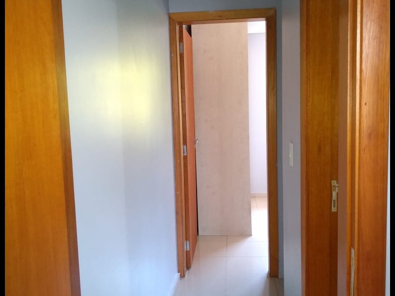 Casa à venda Jardim Amaralina com 165m² e 2 quartos por R$ 315.000 - 592481411-corredor-02.jpeg