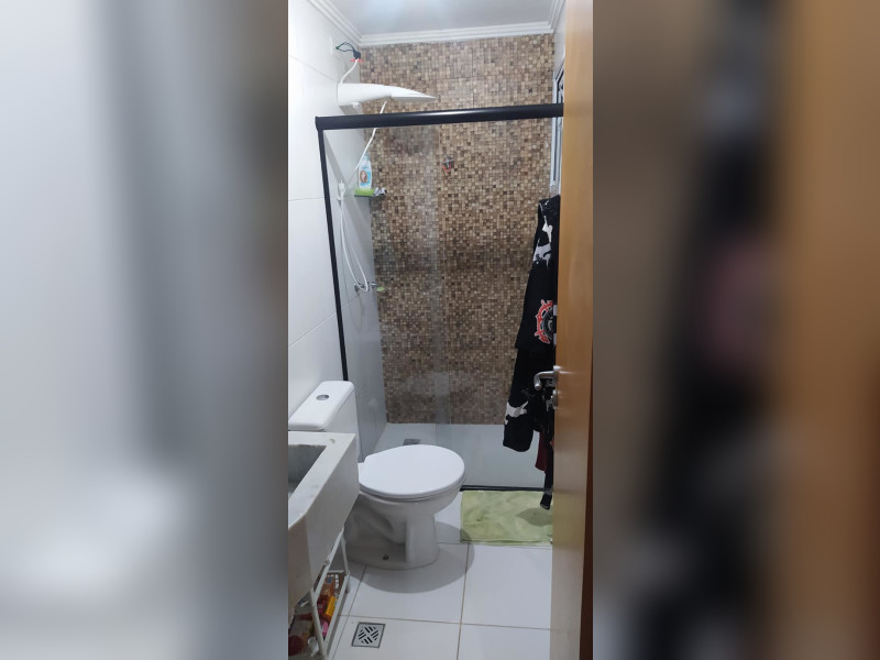 Apartamento à venda Jardim Santo Antônio com 49m² e 2 quartos por R$ 270.000 - banheiro-21.jpg