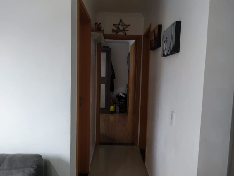Apartamento à venda Jardim Santo Antônio com 49m² e 2 quartos por R$ 270.000 - corredor.jpg