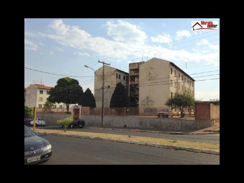 Apartamento à venda Moreira com 42m² e 2 quartos por R$ 95.000 - 743049001-visao-geral-dos-predios02.jpg