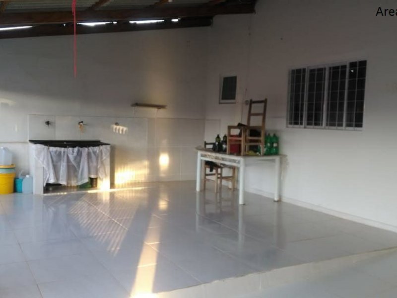 Casa à venda Catuai com 250m² e 4 quartos por R$ 140.000 - 745130115-b3620205-5bbc-4c5a-801f-70240b8a9061.jpg