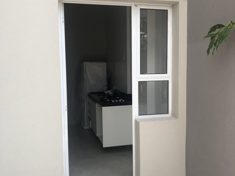 Casa à venda vila vitoria com 55m² e 2 quartos por R$ 350.000 - 1538614929-img-4313.JPG