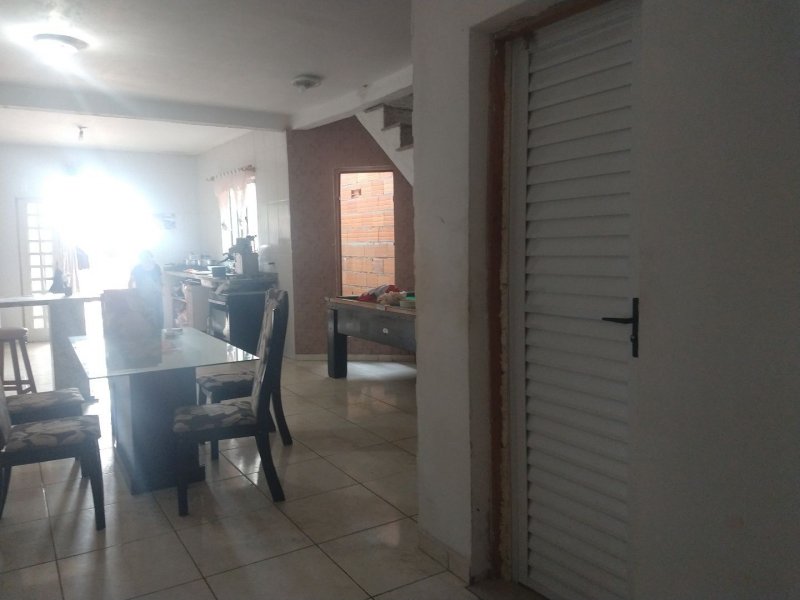 Casa à venda Vila Moraes com 5m² e 4 quartos por R$ 400.000 - 2093634629-d66c26c6-bb00-4021-a4eb-e0005a418282.jpg