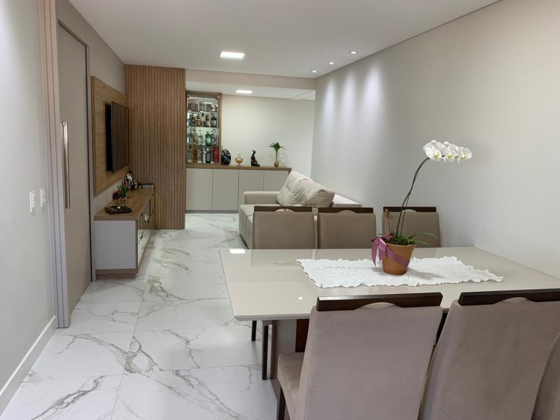 imóvel com 126m² - Centro - Palhoça