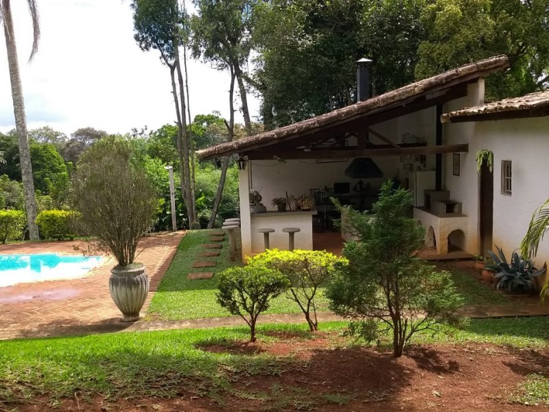 imóvel com 5000m² - Água Espraiada - Cotia